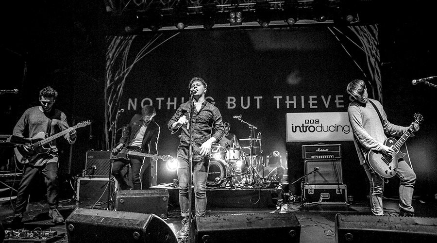 NOTHING BUT THIEVES 사진