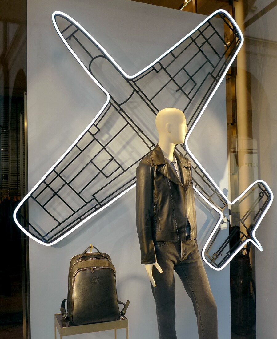 Trussardi 사진