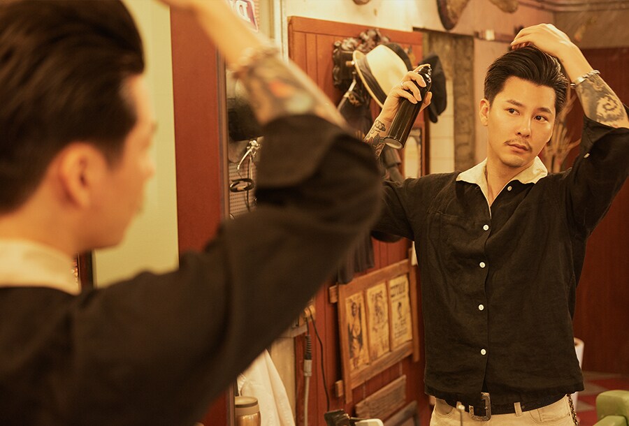 ORIBE Superfine Hair Spray 저널 내지이미지