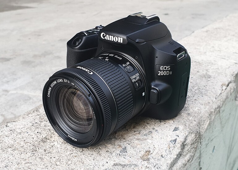 EOS 200D II 사이즈