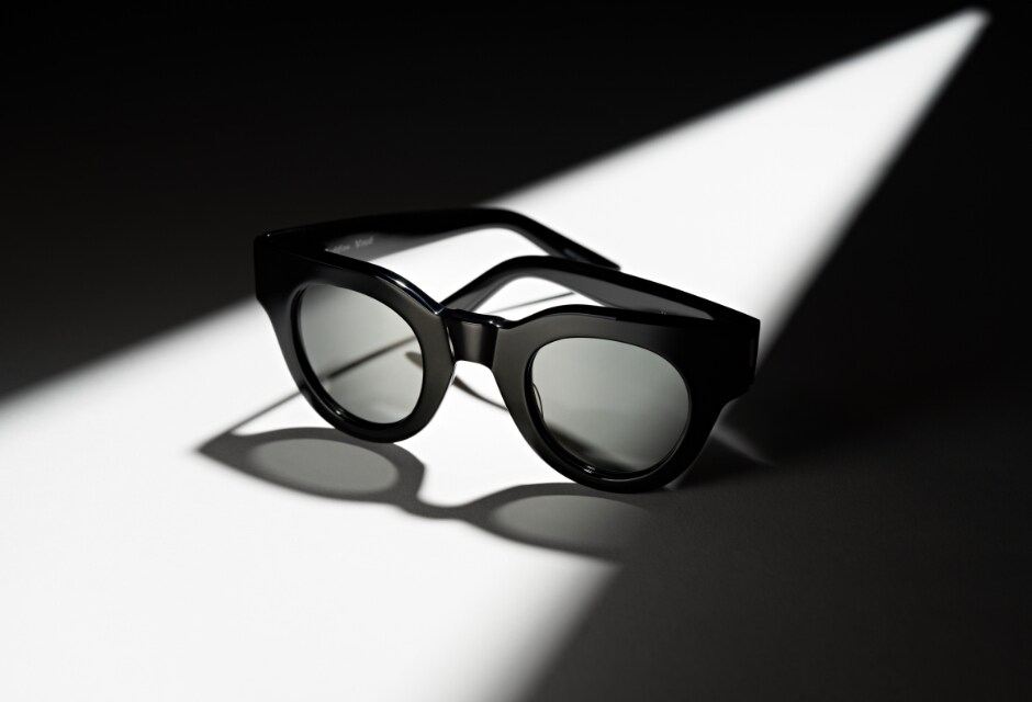 SUN BUDDIES MAUD-BLACK